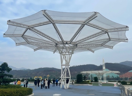 膜結(jié)構(gòu)雨棚的魅力何在？全面解析其優(yōu)勢與應(yīng)用